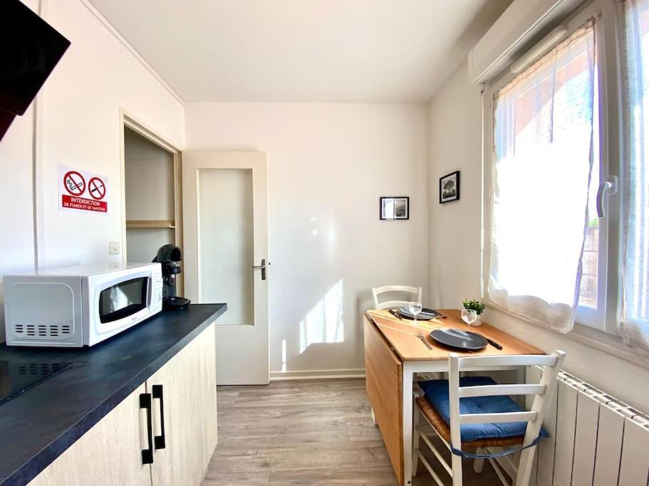 T2 Cosy Proche Hopital + Parking Gratuit Sur Place 欧塞尔 外观 照片